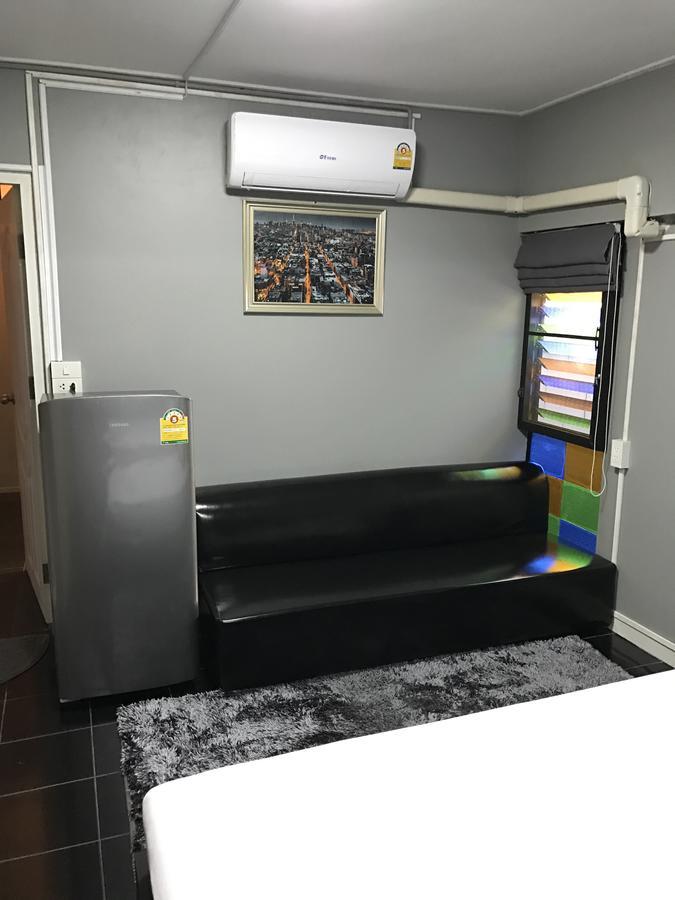 Add Home Hostel Vipavadee 42 Bangkok Kültér fotó
