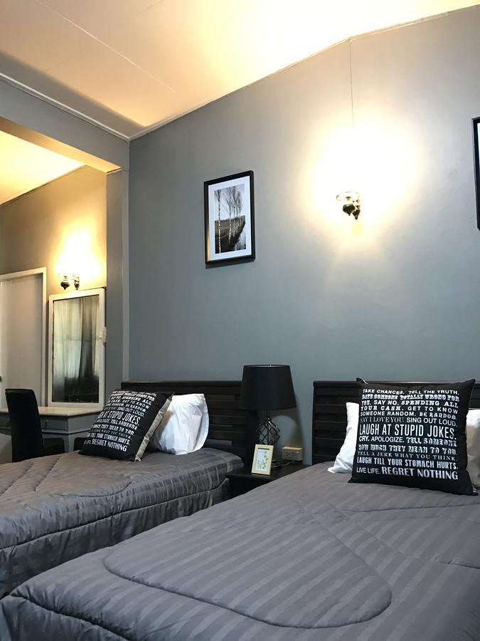 Add Home Hostel Vipavadee 42 Bangkok Kültér fotó
