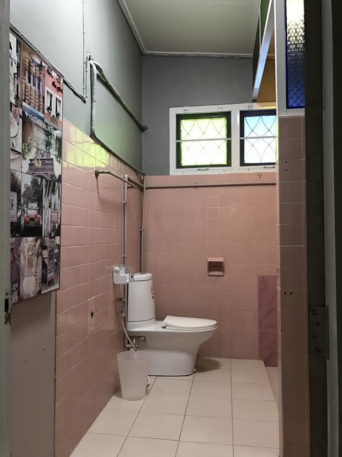 Add Home Hostel Vipavadee 42 Bangkok Kültér fotó