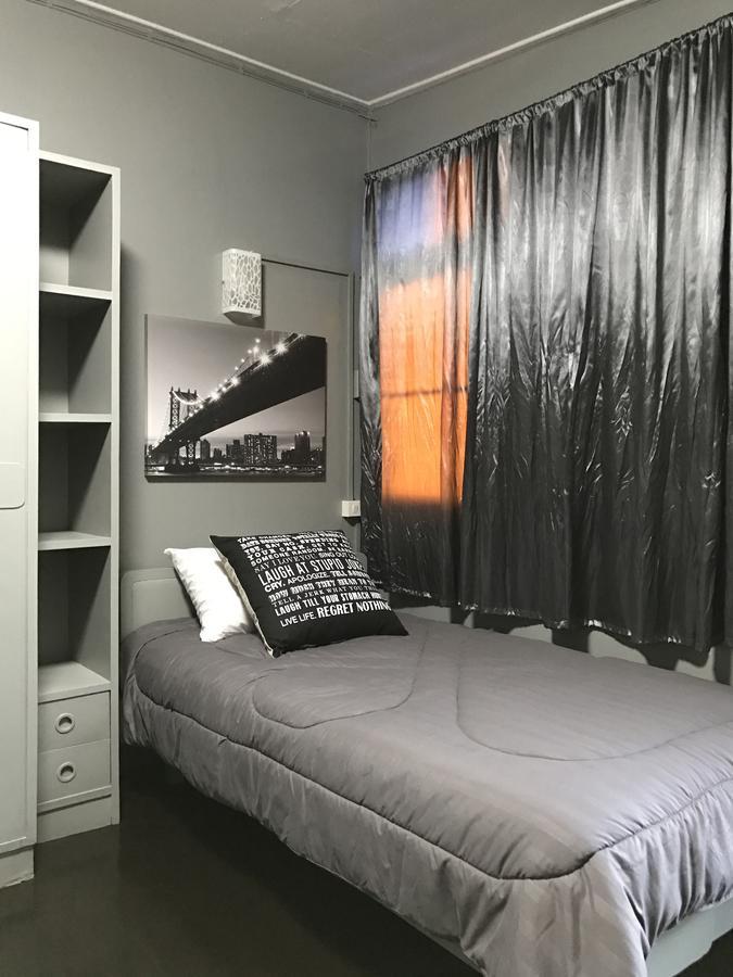 Add Home Hostel Vipavadee 42 Bangkok Kültér fotó