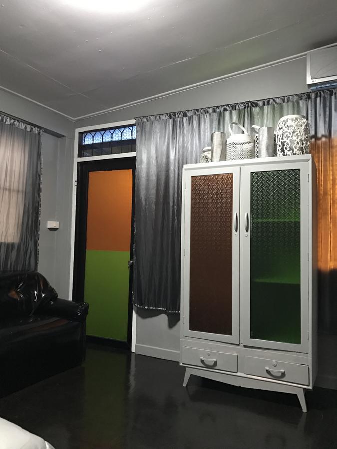 Add Home Hostel Vipavadee 42 Bangkok Kültér fotó