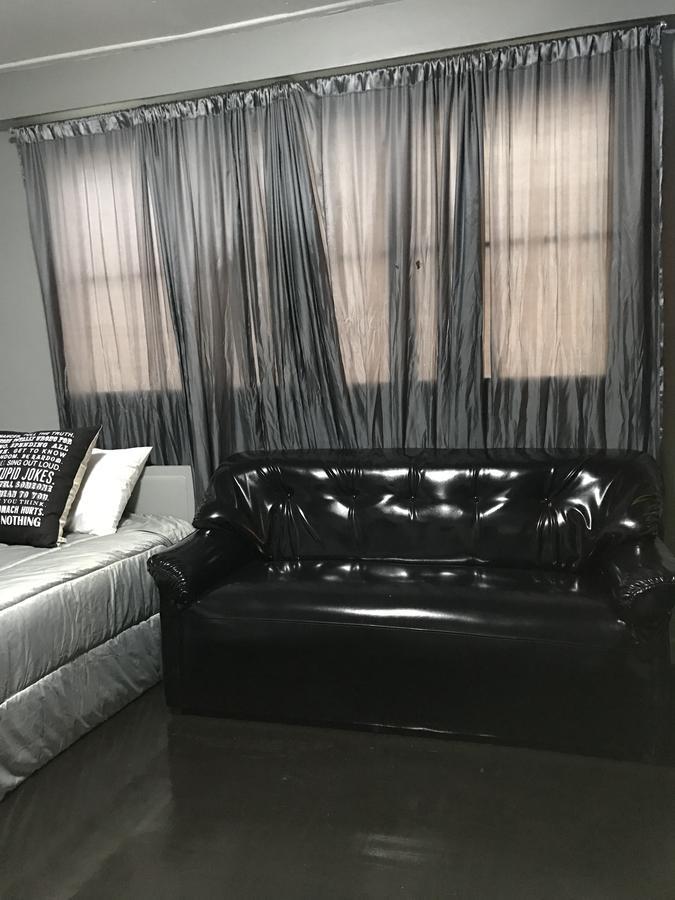 Add Home Hostel Vipavadee 42 Bangkok Kültér fotó