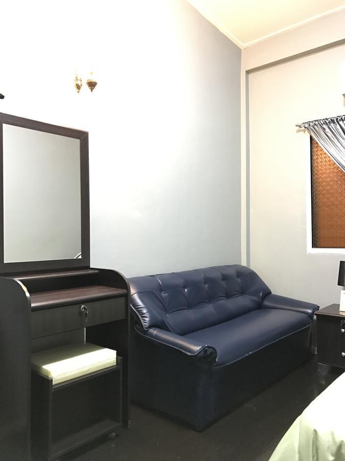 Add Home Hostel Vipavadee 42 Bangkok Kültér fotó